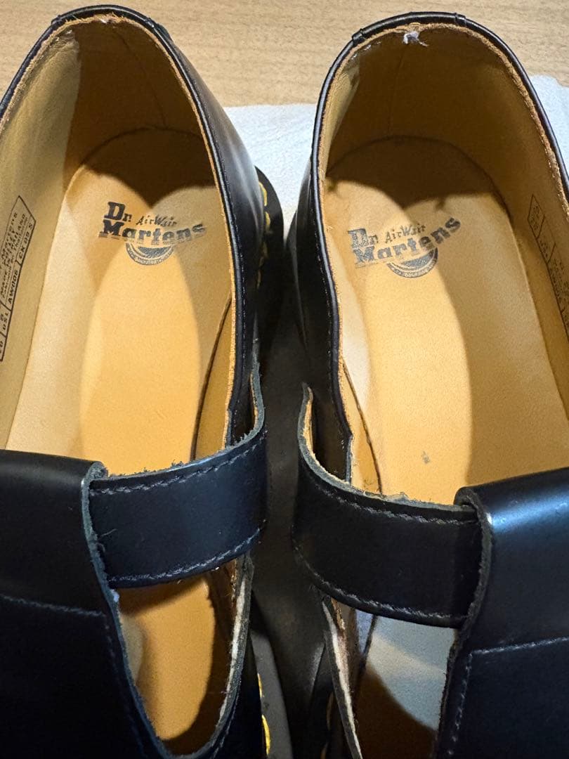 Dr. Martens UK6 ブラック Tストラップシューズ