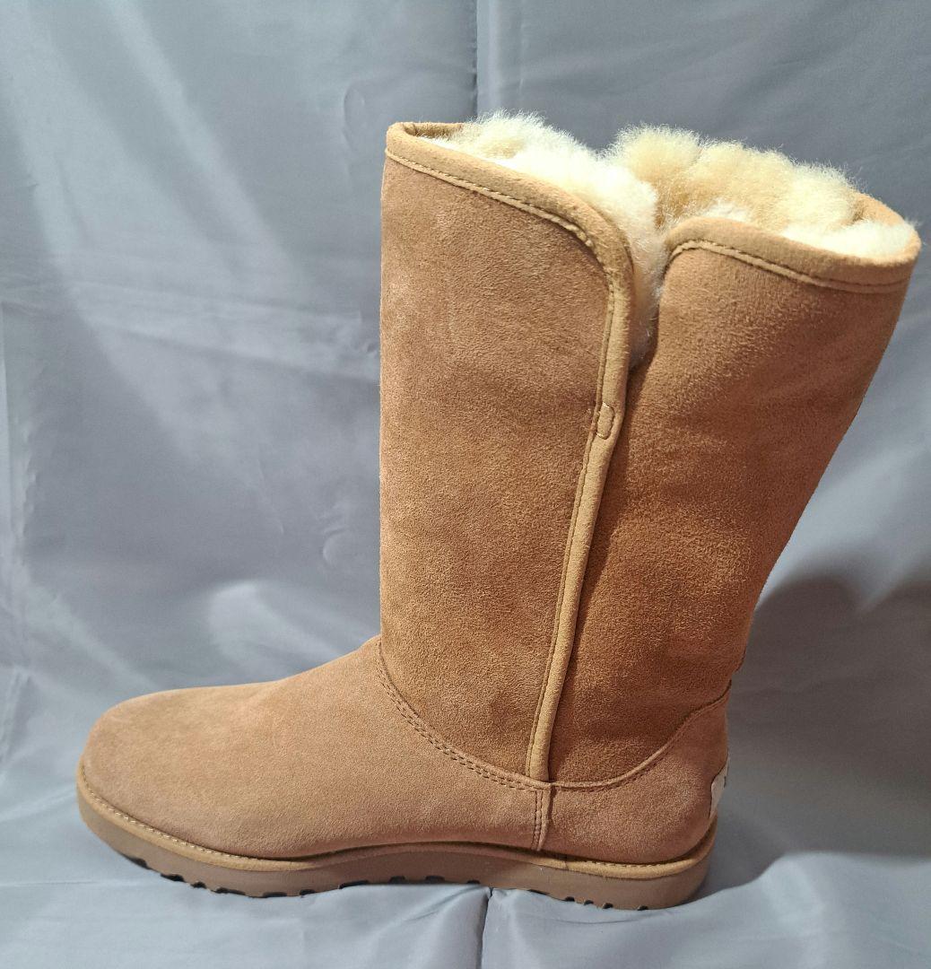 新品未使用品 UGG CLASSIC MICHELLE ムートンブーツ