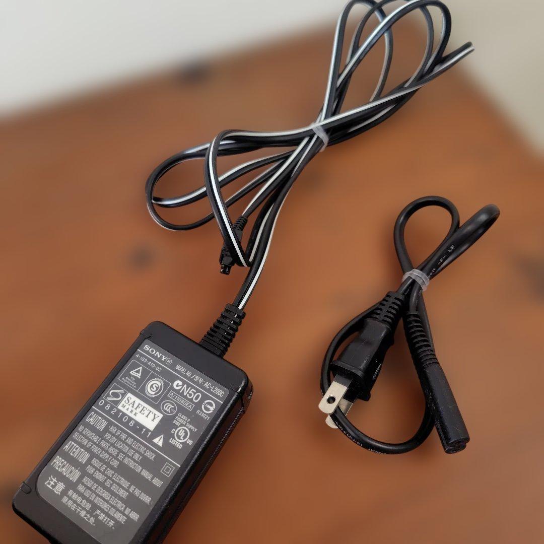 gutty【カメラ】Sony Cyber-shot DSC-HX100V