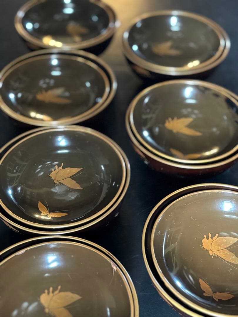 アンティーク品　漆器椀　時代物　 京塗り7客セット 金色の菊花7種類の模様