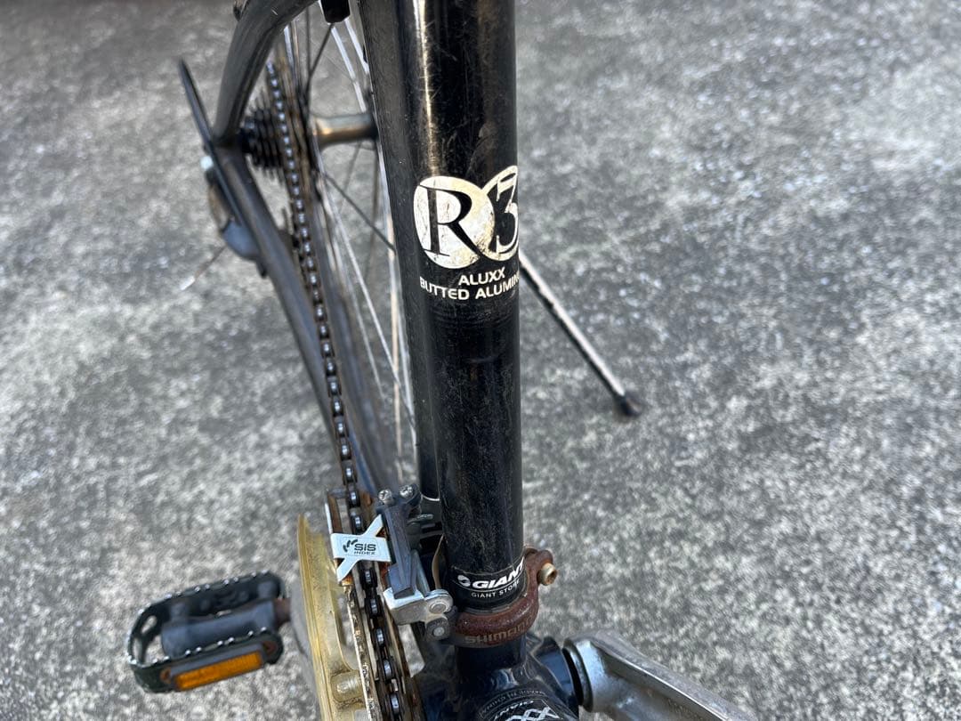 【引取、又は近隣市町は配達相談可】giant escape r3 クロスバイク