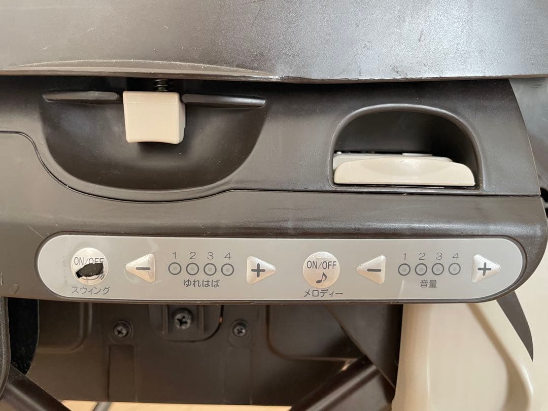 Combi コンビ ネムリラ オートスイング　ダッコプラス