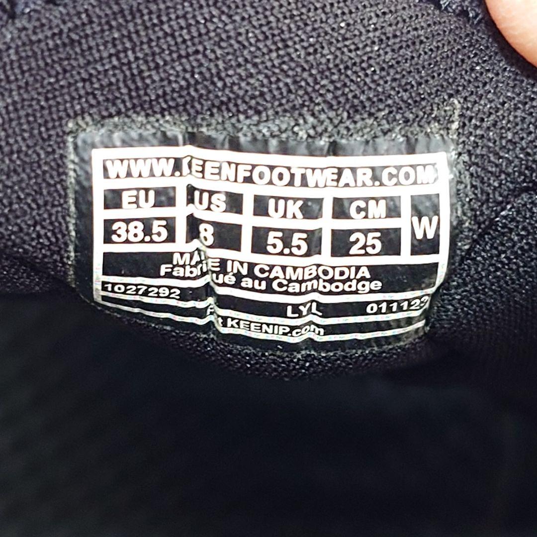 美品 KEEN UNEEK ASTORIA キーン サンダル 靴 25 ブラック