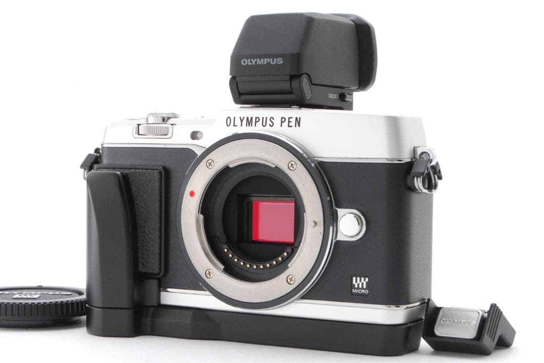 お値下げ!!〈美品＋＋〉オリンパス PEN E-P5 デジタルカメラ