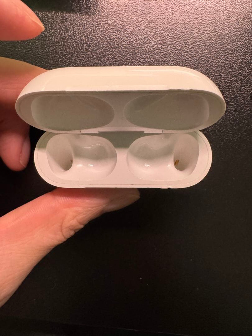 AirPods Pro 第二世代　本体 ホワイト