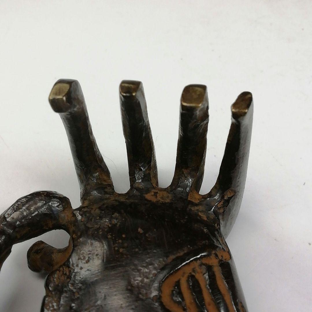 Ｔ７２４　蓋置　『蝋型鋳銅　蓋置』『蟹』『牧田秀雲 作』　共箱　茶道具