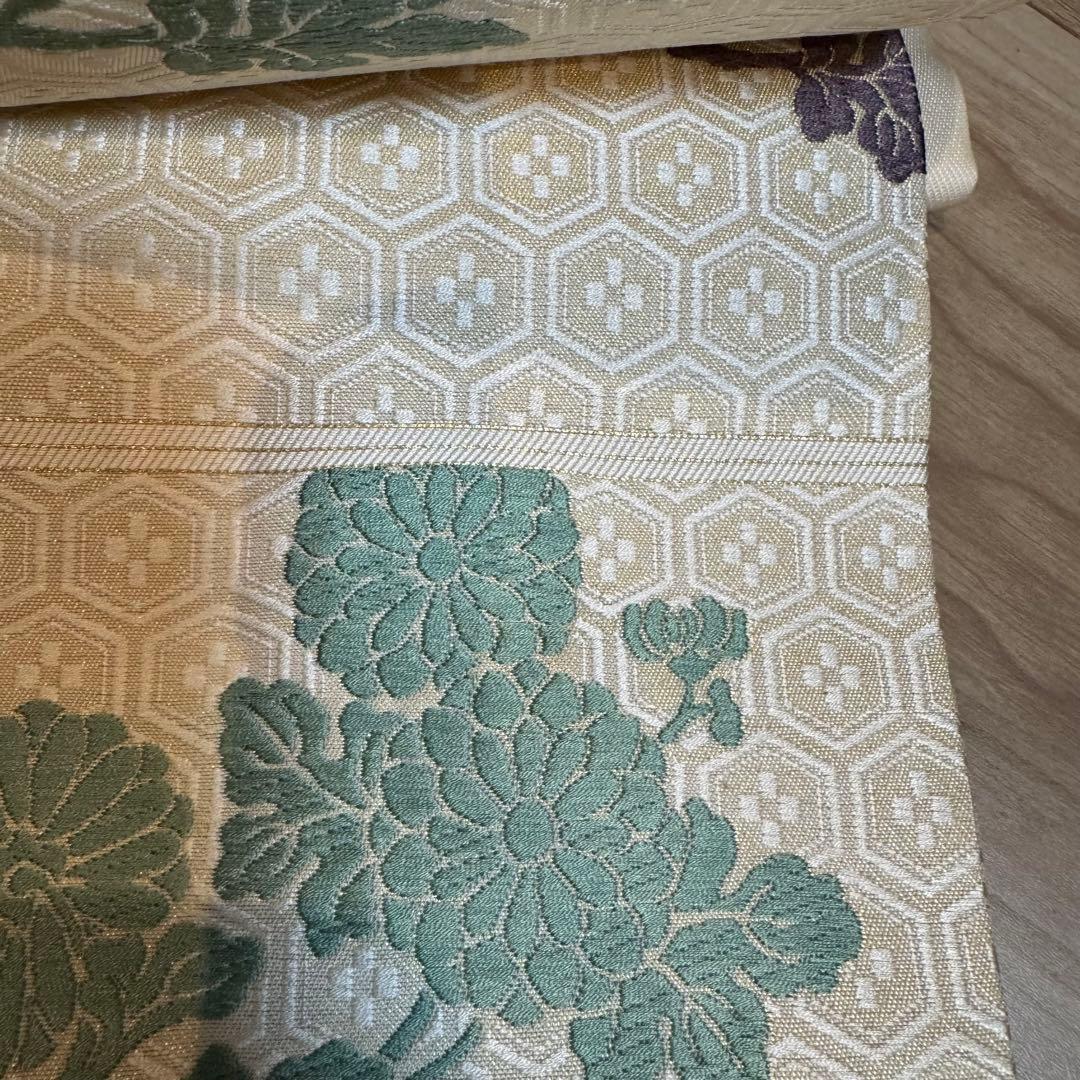 三越　超美品　人間国宝　喜多川平郎　有職唐織　名古屋帯　着物　376 白　紫