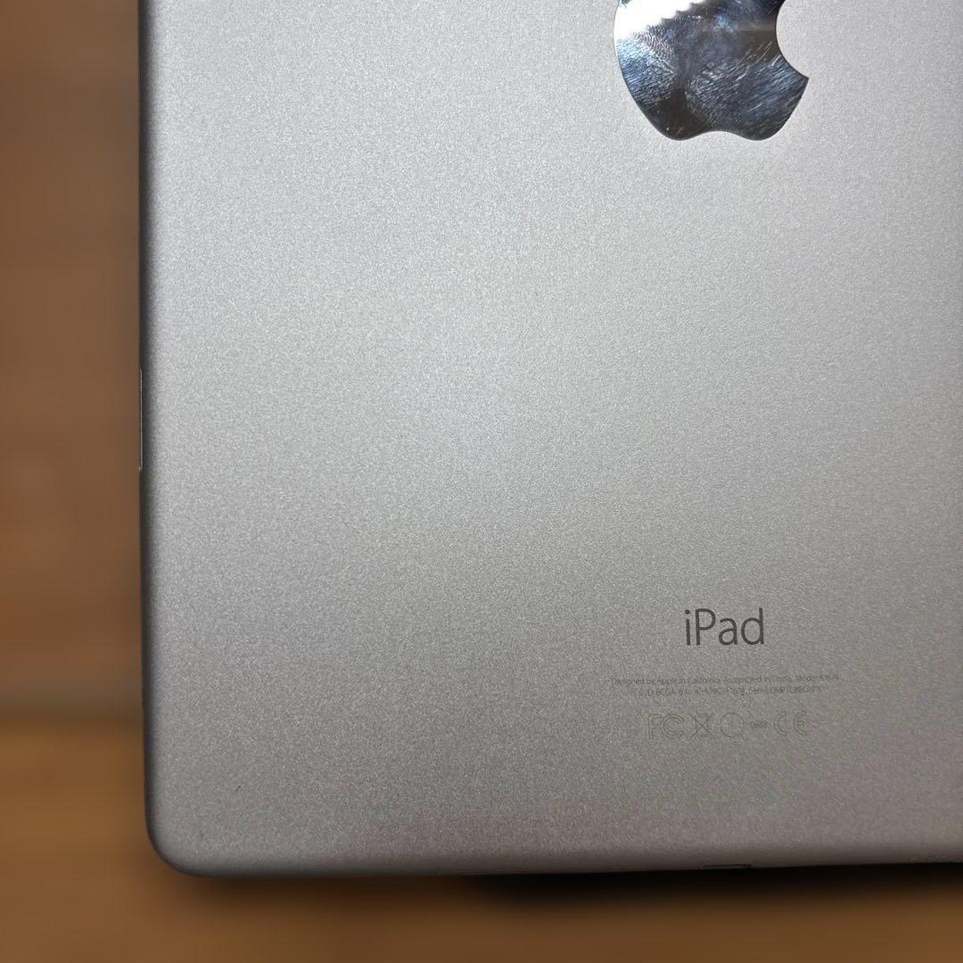 (美品) iPad Pro 9.7 インチ 第１世代 Wi-Fi＆セルラー