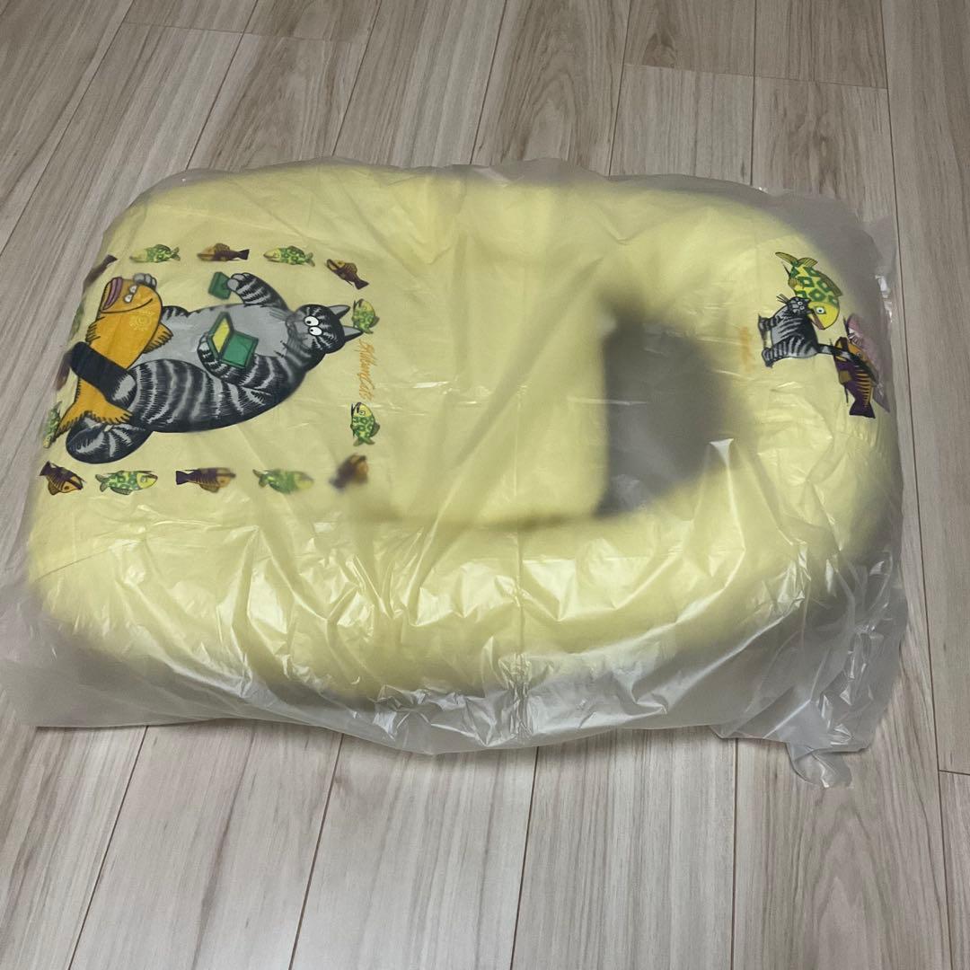 【箱ネコ】【激レア】クリバンキャットの座椅子　リクライニング　１脚