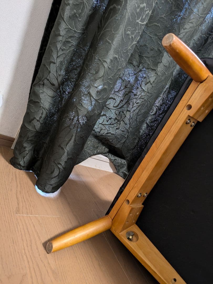 ウニコ　unico ワイス　黒ブラック　ベンチ