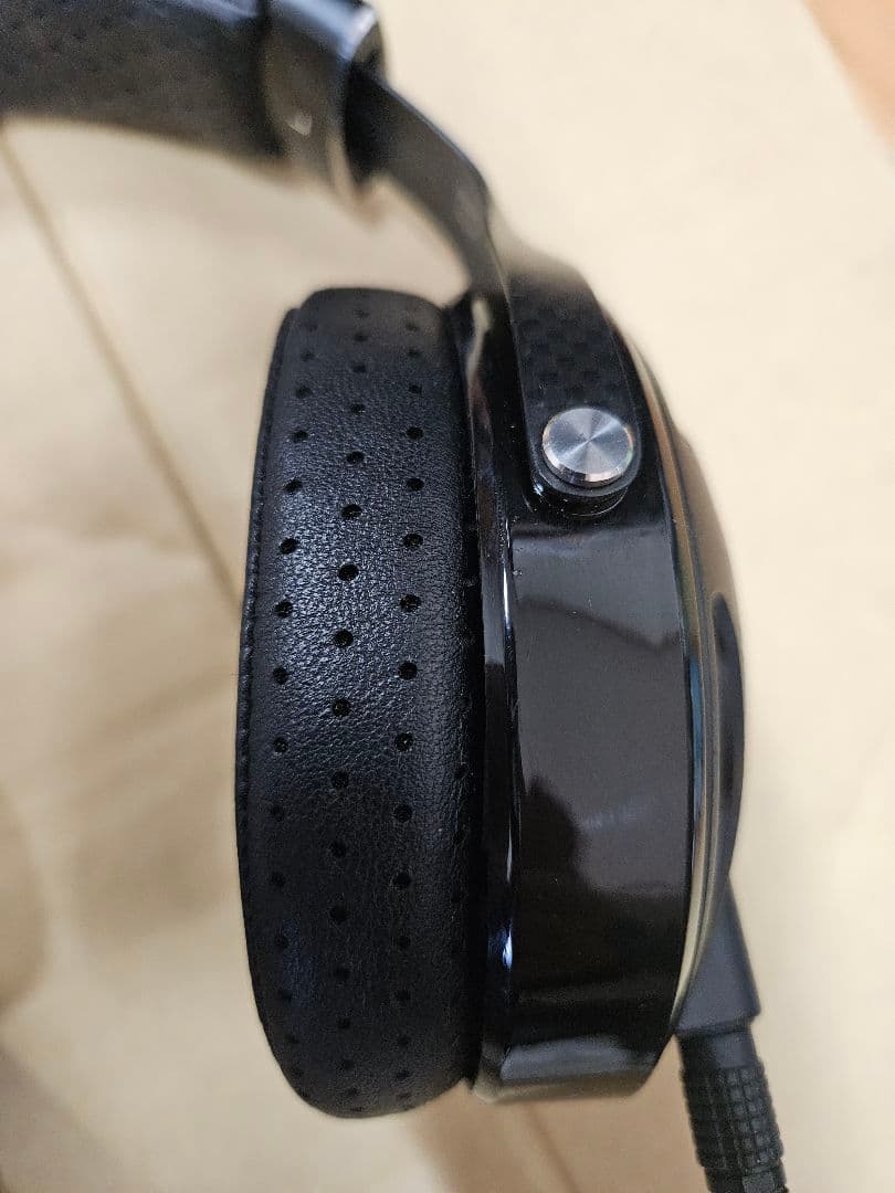 ヘッドホン focal utopia np