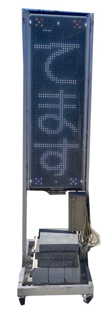 【両面】超高輝度！LED 大型屋外表示機 SQ4031BWW 電光 掲示板 両面