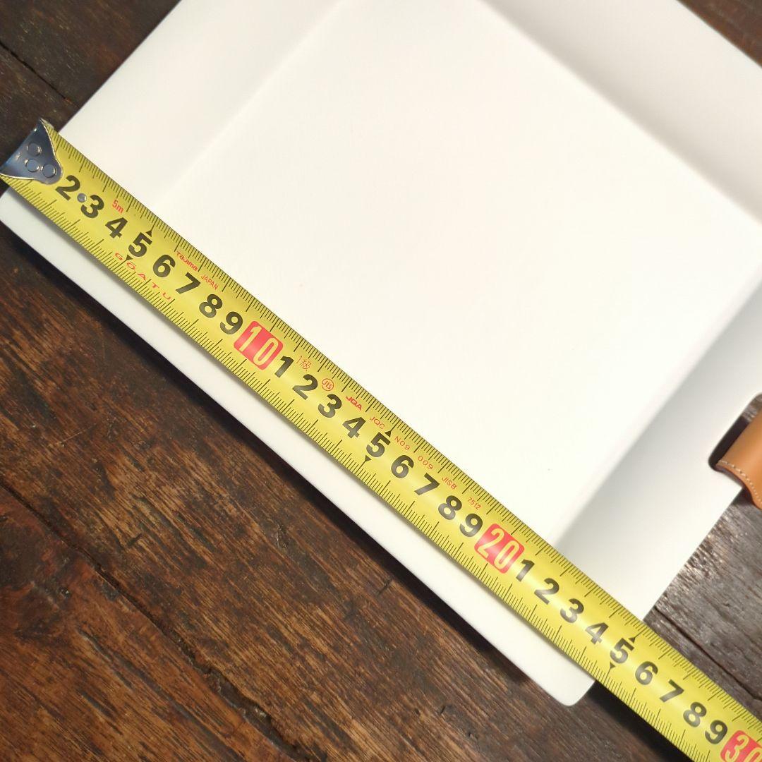 真*理様 エルメス　ヴィドポッシュ　トレイ　シェブロン　マルチトレー　陶器　セリ