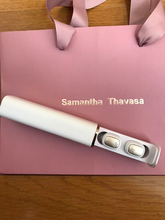 サマンサタバサ　ワイヤレスイヤホン