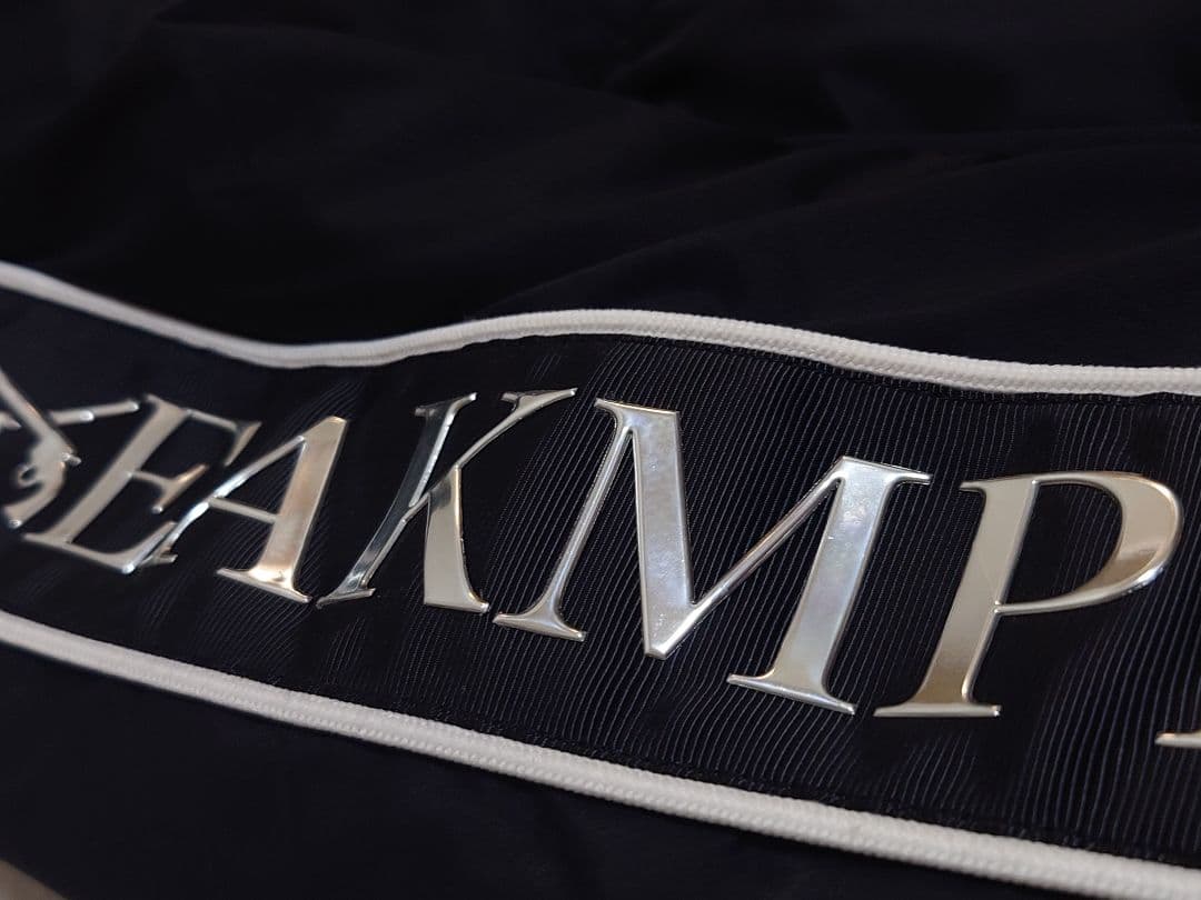 新品XLサイズ リュクスエイケイエムプラス ゴルフウェア アウター