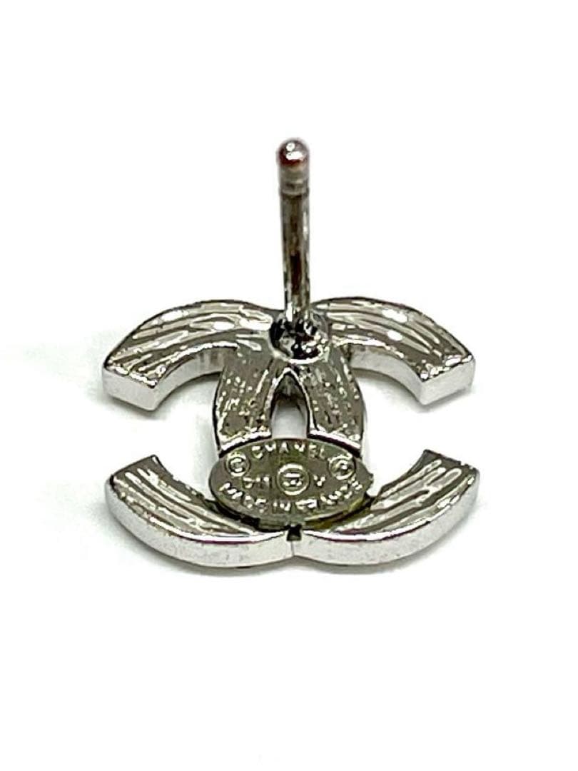 正規品CHANELココマークストーンピアス　片方