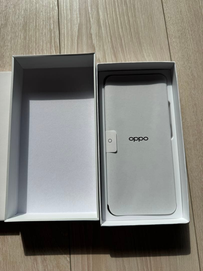 新品未使用　OPPO Reno13 A 本体　スマートフォン