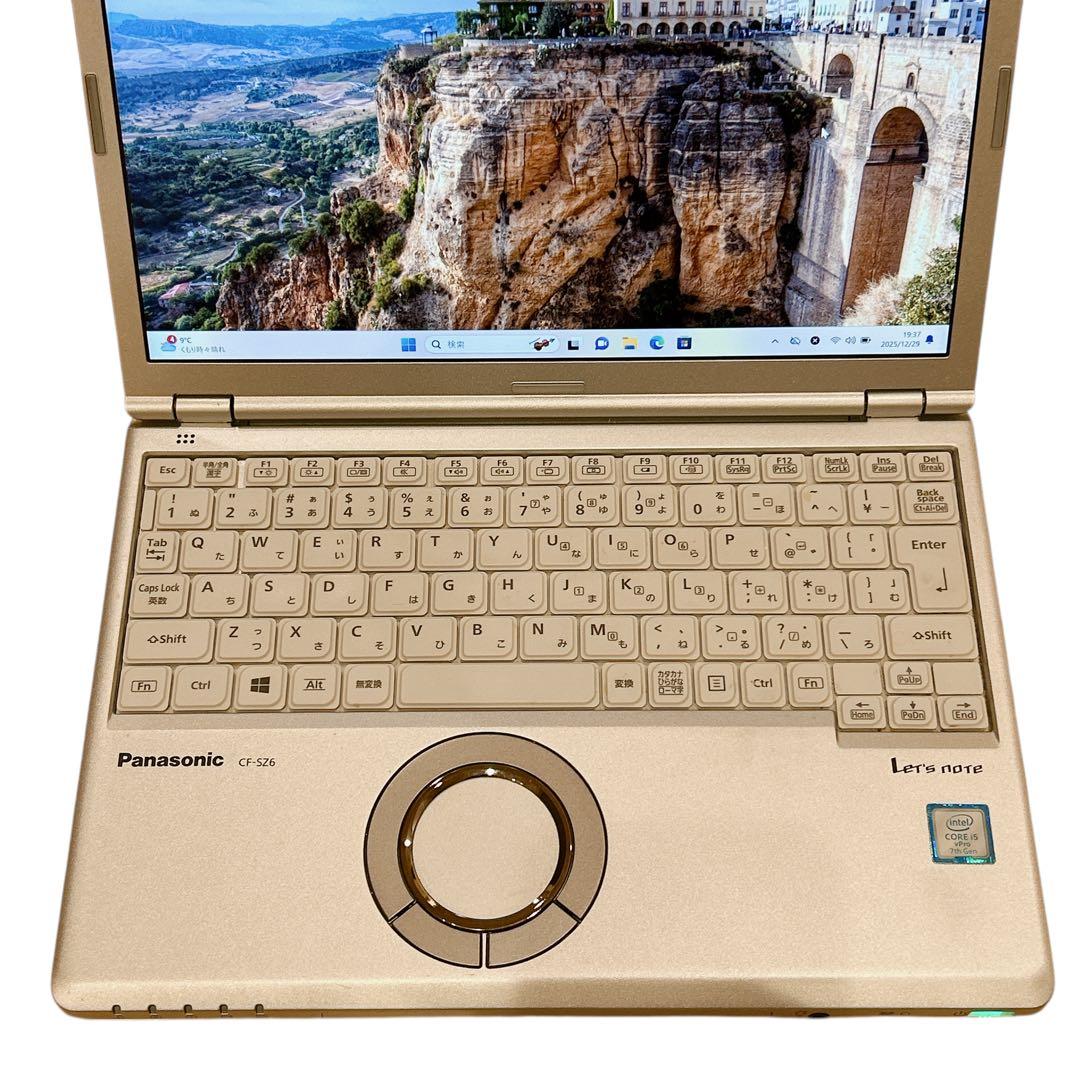 Panasonic CF-SZ6美品 軽量12.1型 ノートパソコン 696
