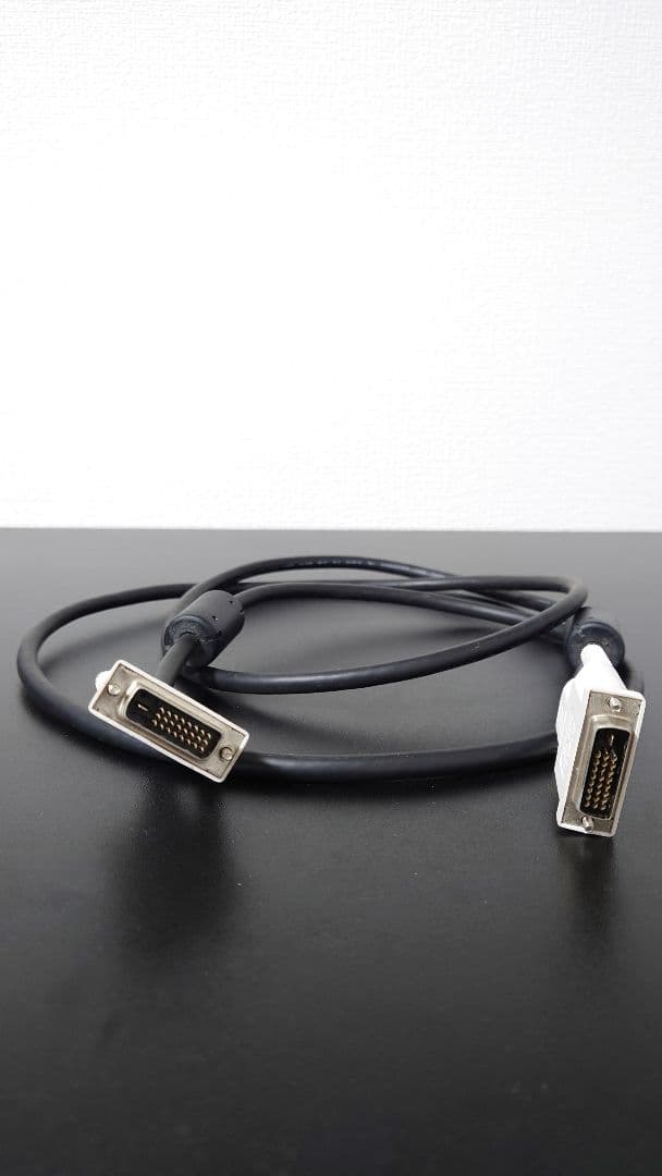 ディスプレイ・モニター本体 BenQ ZOWIE XL2411 FHD 144Hz DVI-DL