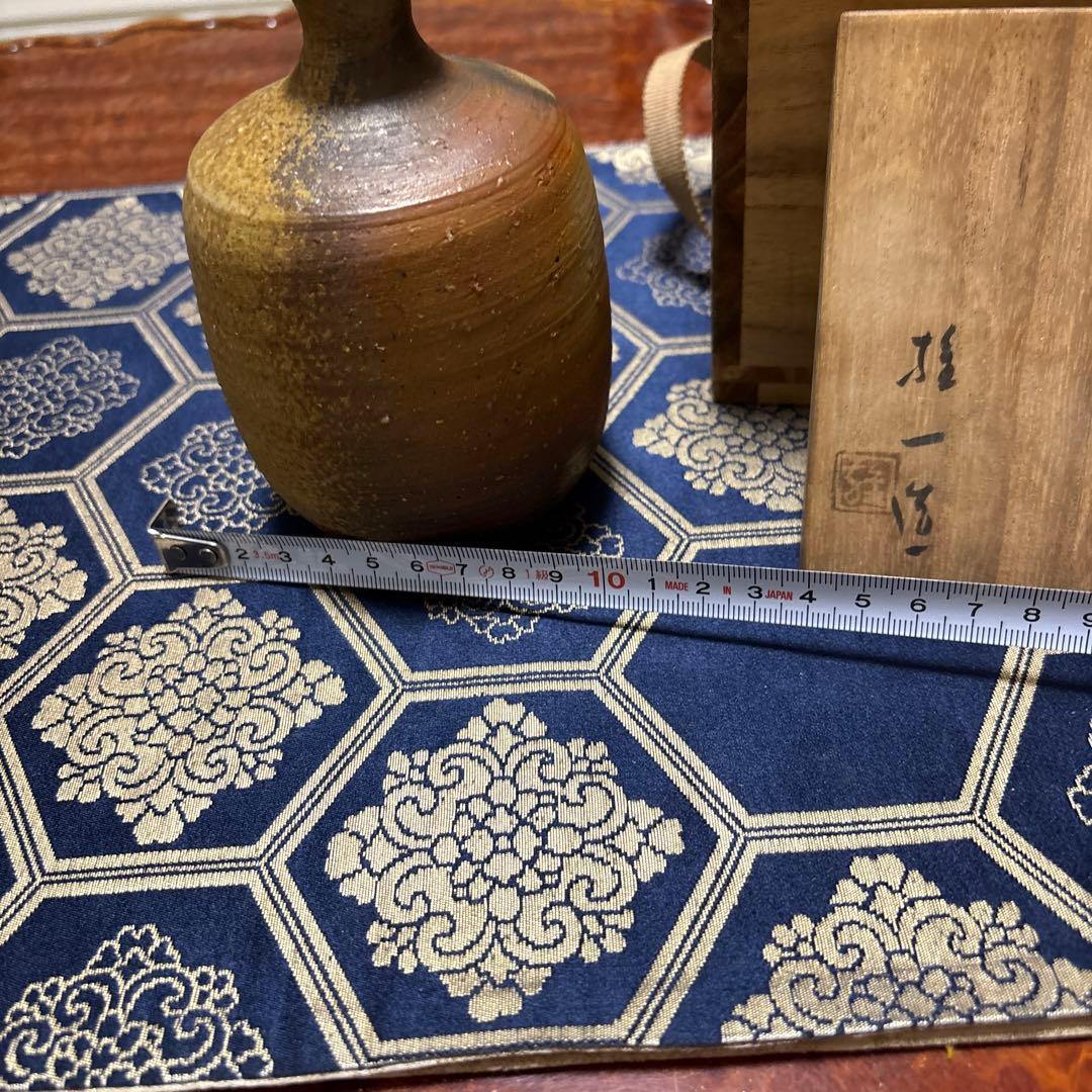 陶器花瓶と木箱セット