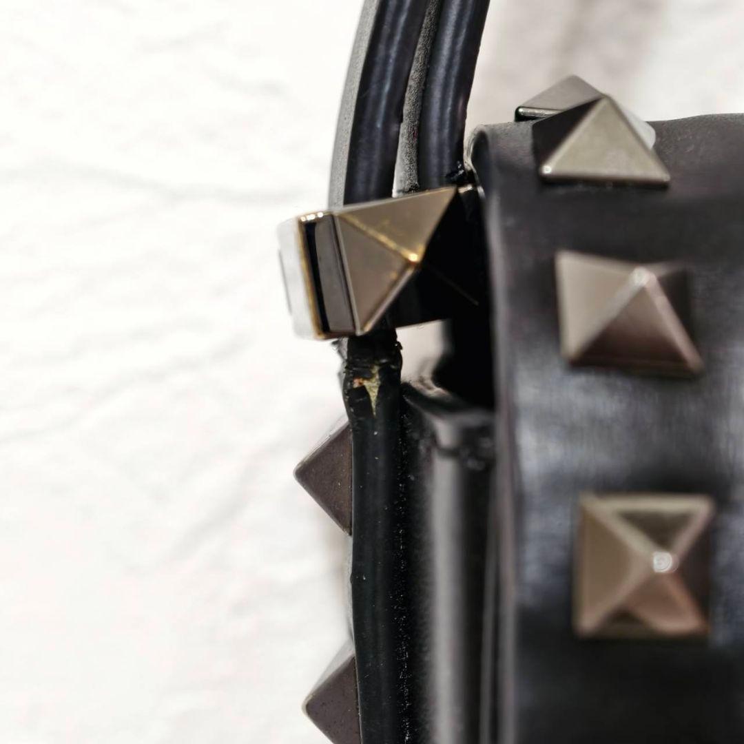 ヴァレンティノ ロックスタッズ23 イースト/ウエスト ショルダーバッグ