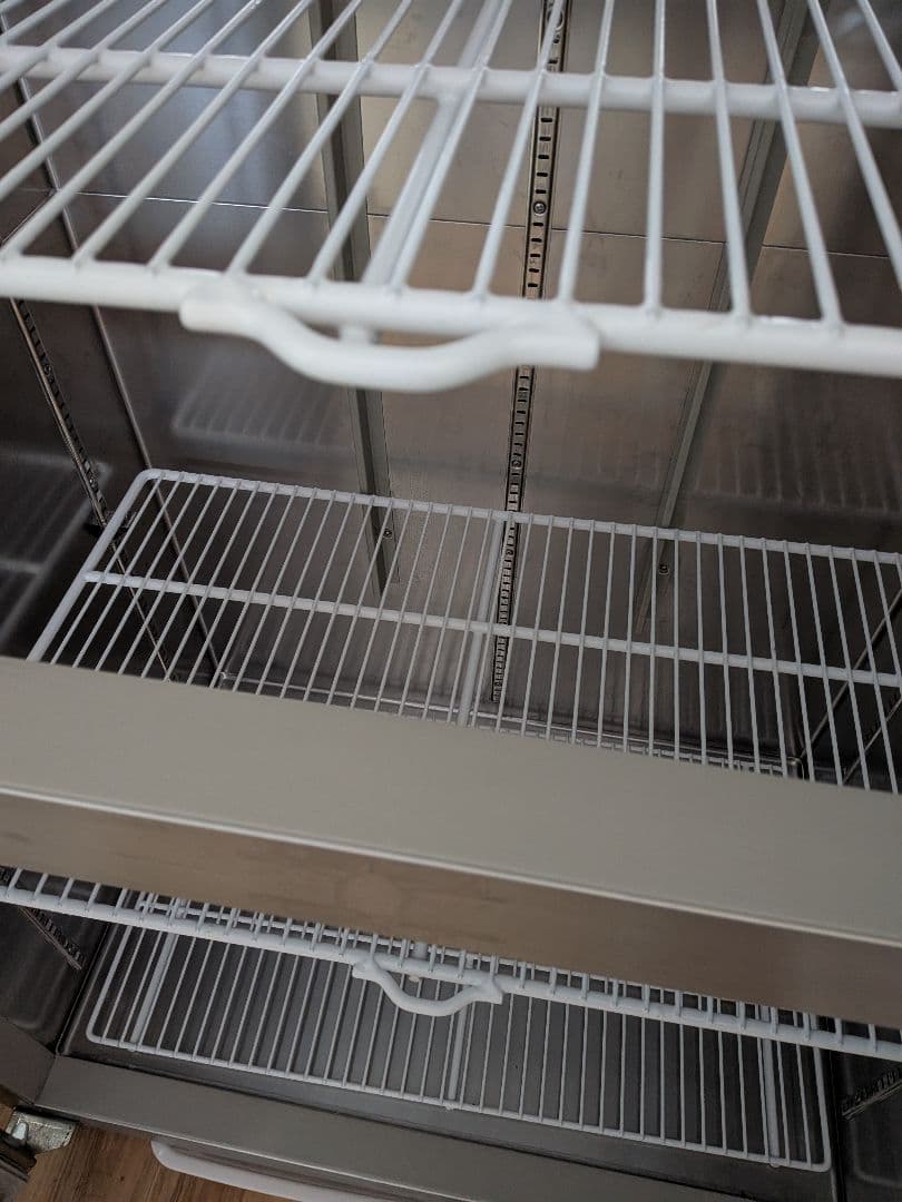 縦型冷凍庫 巾900 2025新品購入 使用5ヶ月 保証期間内 省エネ 100v