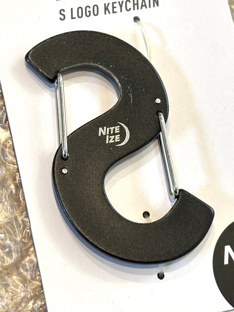 小物 supreme Nite Ize S Logo Keychain