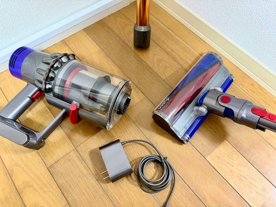 【訳あり品】Dyson ダイソン Cyclone V10 SV12 分解清掃済