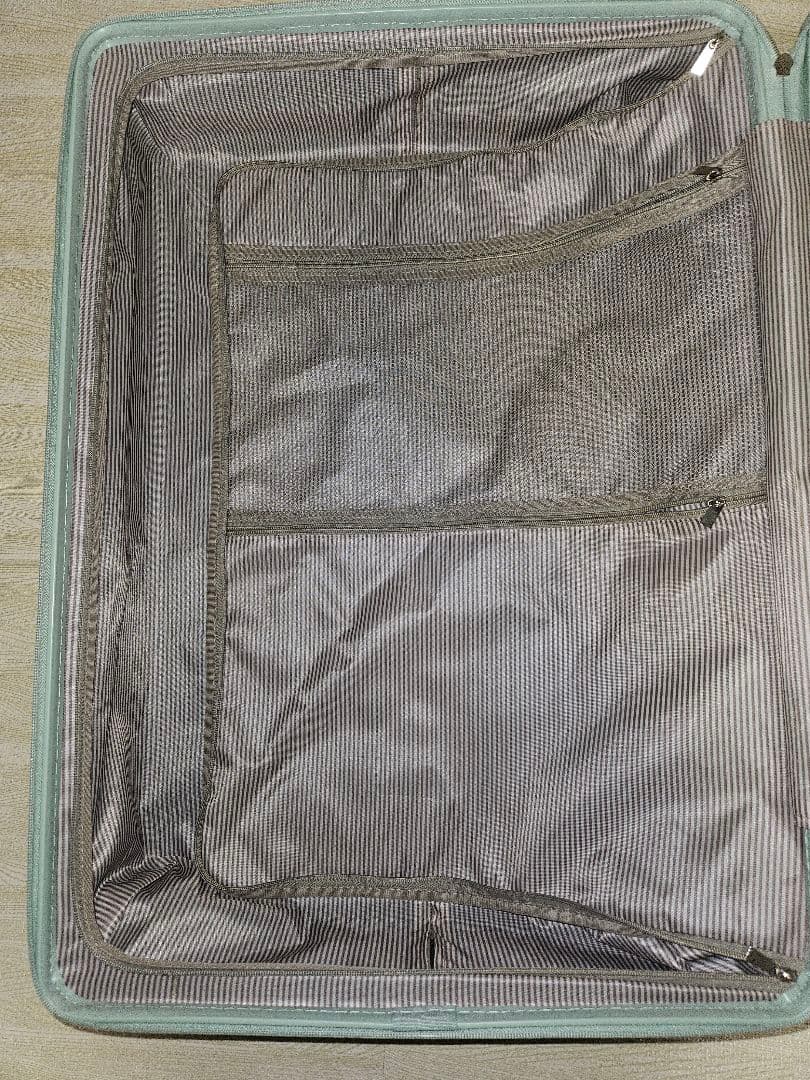 キャリーバッグ　Lサイズ　グリーングレー 大容量 静音 超軽量