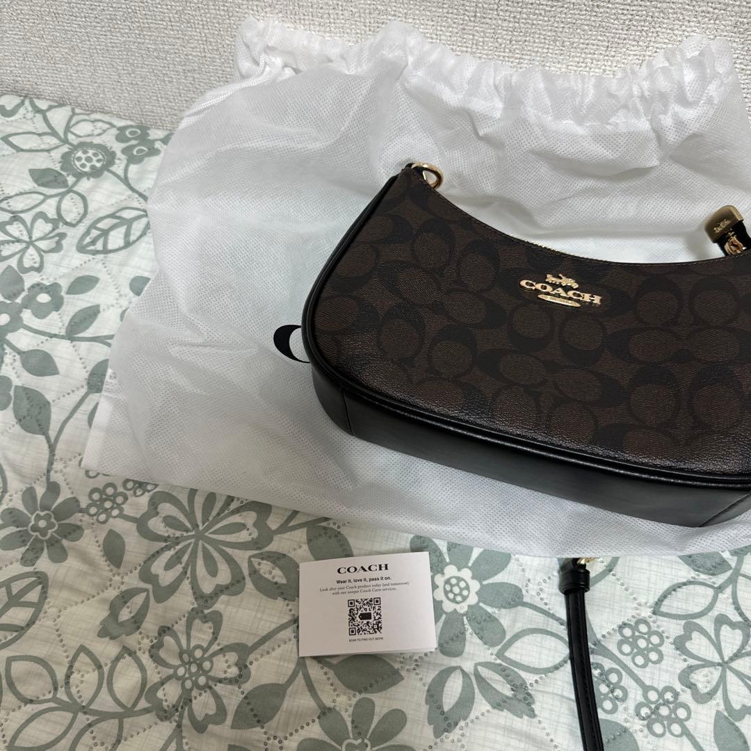 D*a様 COACH ダークブラウン ショルダーバッグ