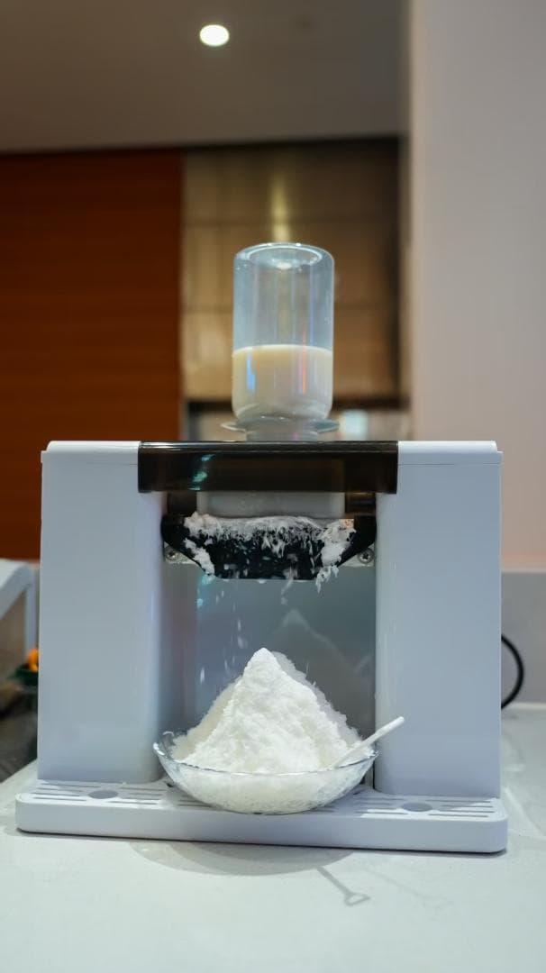 業務・家庭両用の電動かき氷機 ふわふわ かき氷電動かき氷器 電動カキ氷器