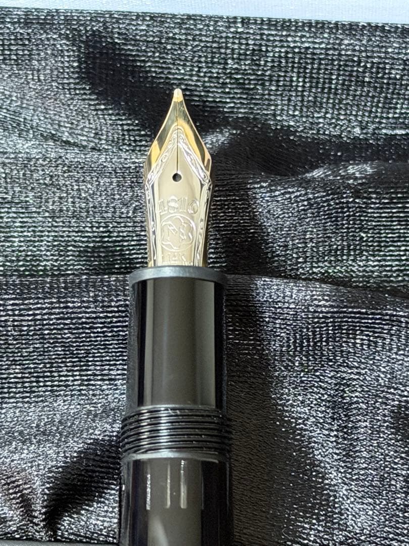 新品未使用　モンブラン　No. 146 ル グラン プラチナライン　万年筆