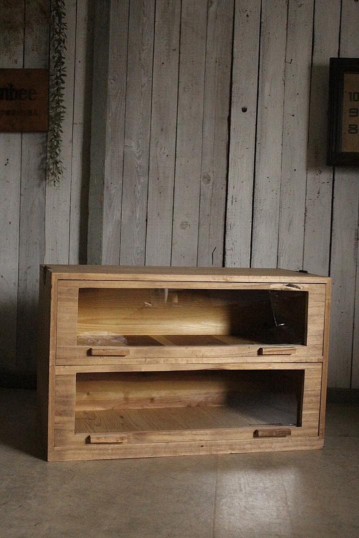 前面ガラスの木製引き出し2段　食器棚　シャツケース　収納棚　古家具