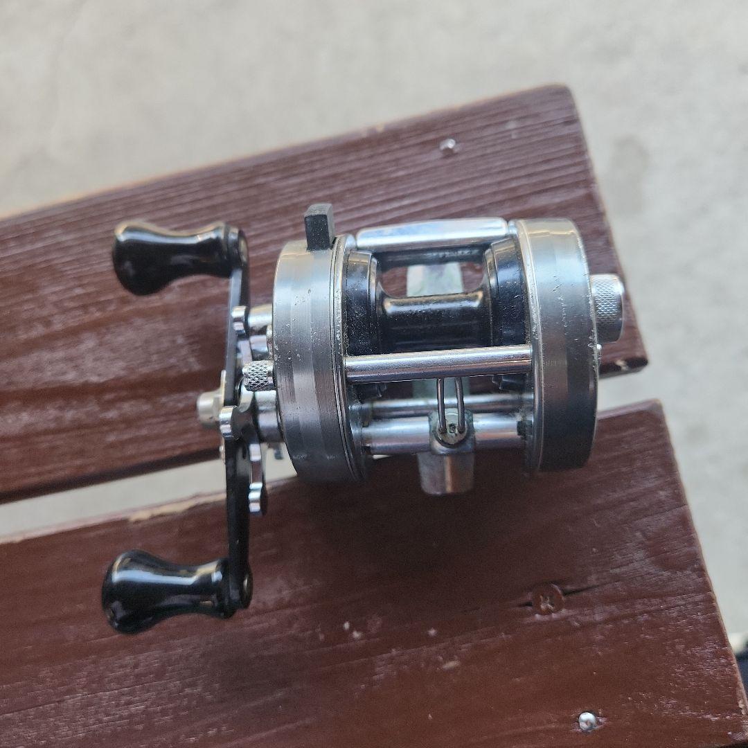 ABU Garciaアンバサダー2500C 中古品