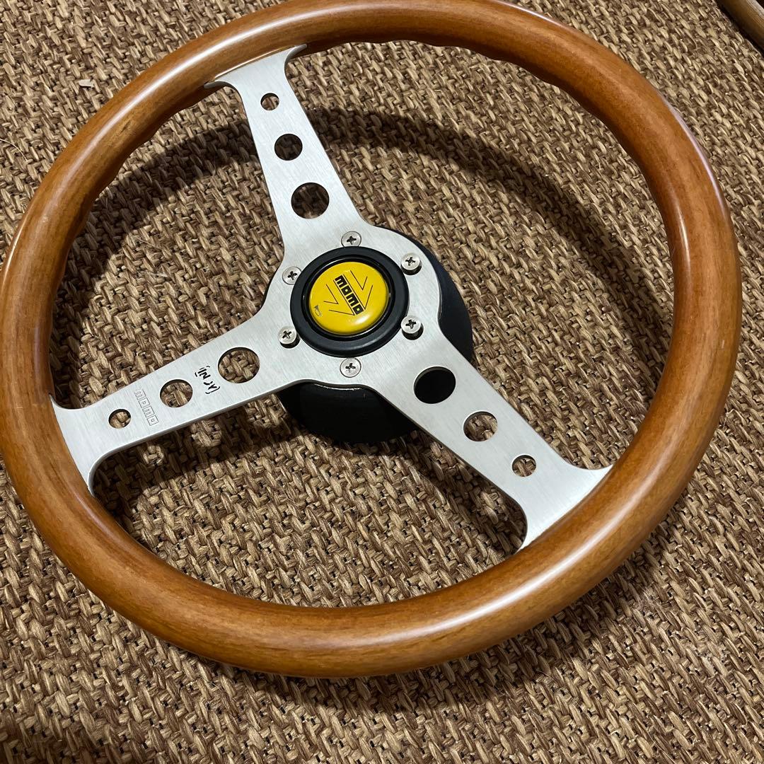 モモ　momo indy インディ　35パイ　ウッドステアリング