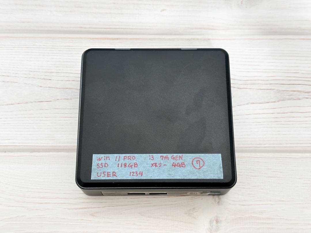 ⑦Intel NUC7i3DNK ミニPC 第7世代i3 Windows11