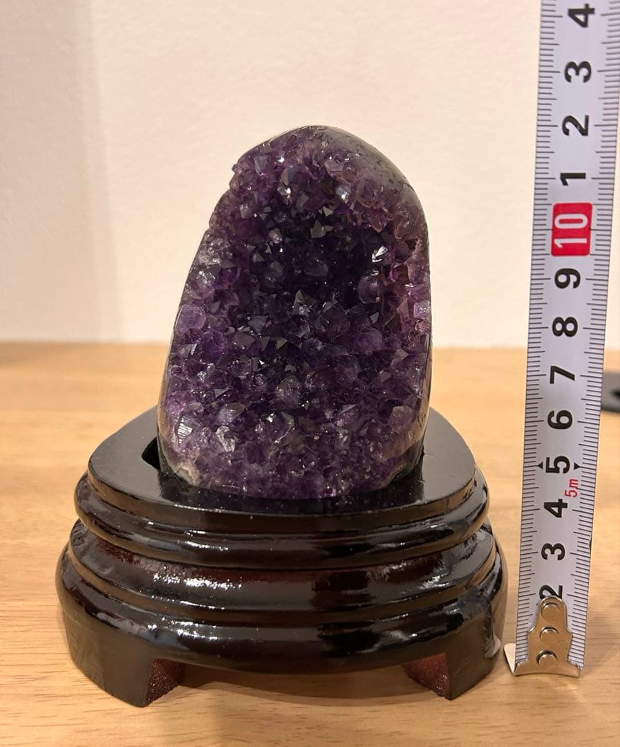 【高品質】ウルグアイ産アメジストクラスター　木製台座付き