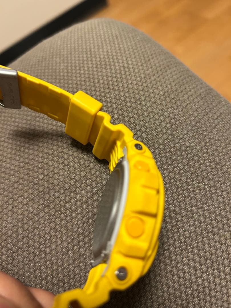 おすすめ！新品 CASIO G-SHOCK GD-X6900HT イエロー