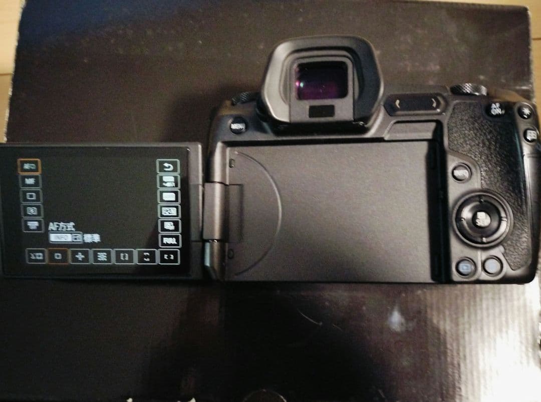 Canon EOS R本体+BG-E22