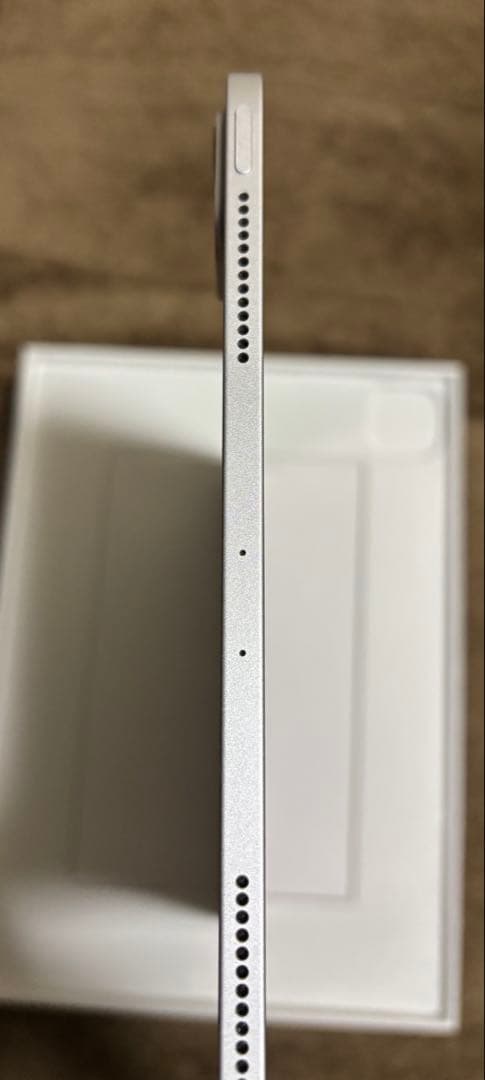 Apple iPad Pro 11インチ 第二世代　128GB フィルム付き