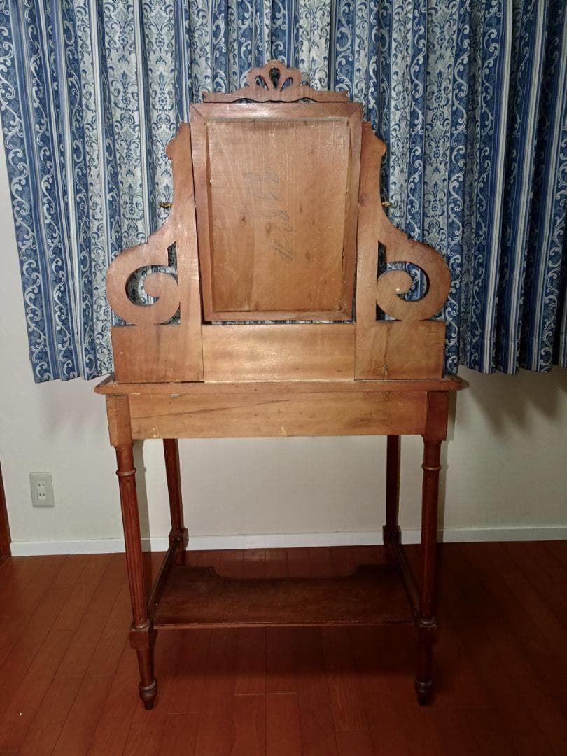 お引取限定横浜市フランス アンティークドレッサー 大理石トップ 綺麗 コンパクト