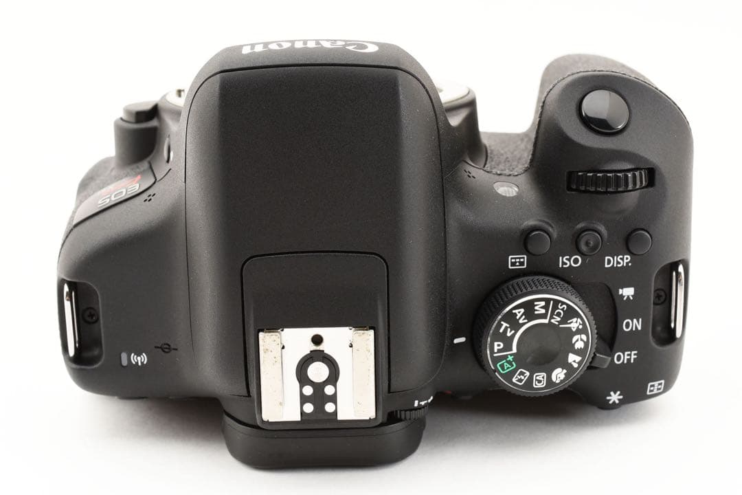 一眼レフカメラ Canon EOS Kiss X8i標準&望遠ダブルレンズセット