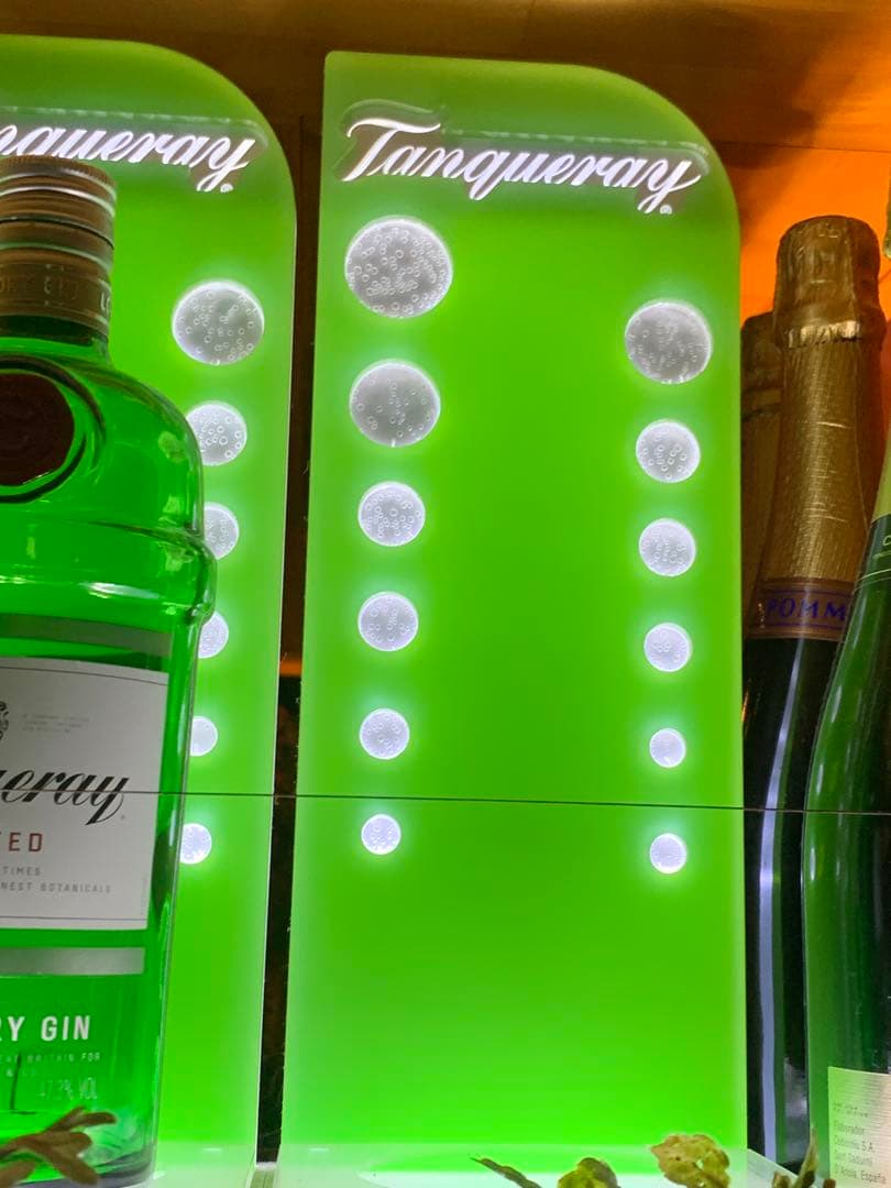 タンカレー　ボトルディスプレイ　中古