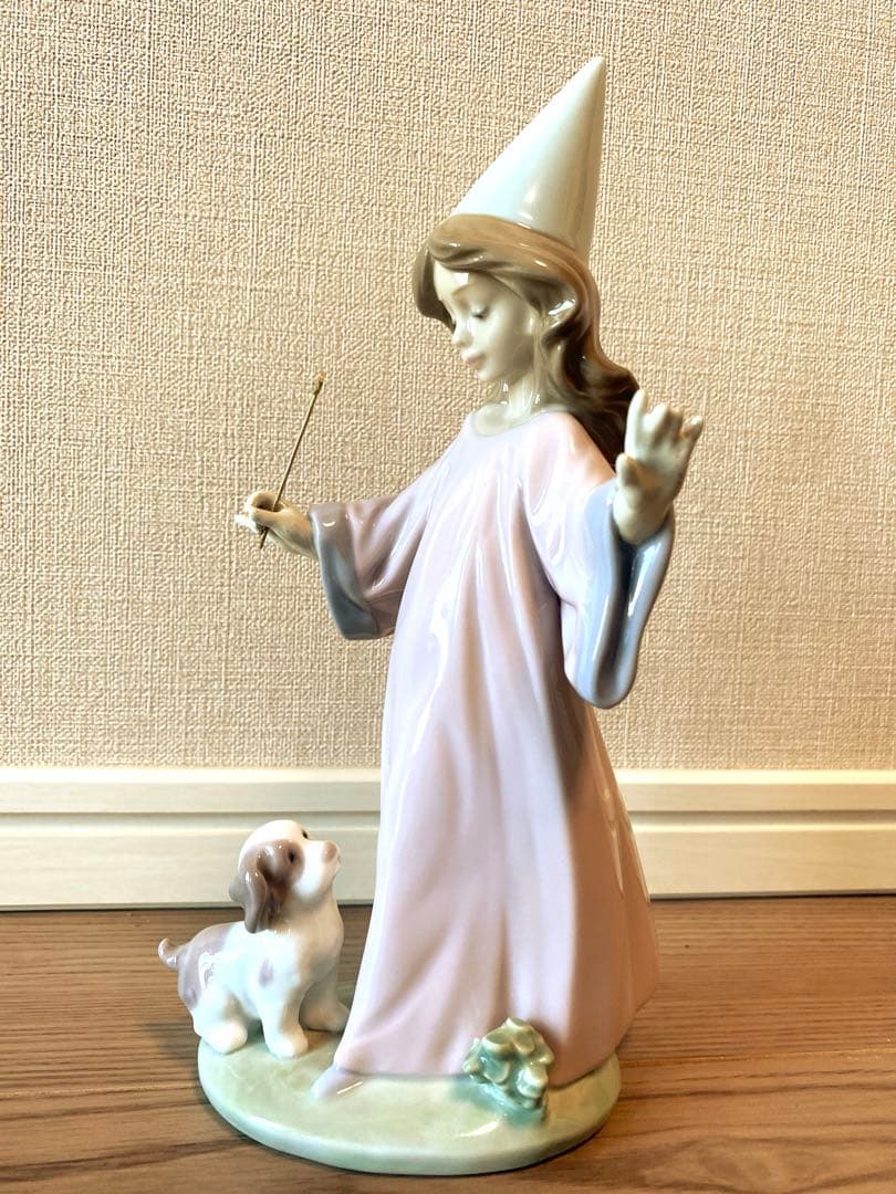 【リヤドロ】『魔法のお勉強』 型番6170 〜絶版 希少品〜