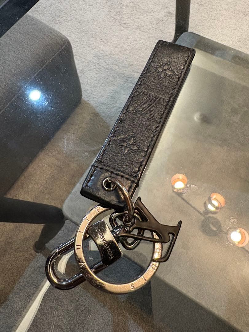 LOUIS VUITTONキーホルダー　M68675 ポルトクレ ドラゴンヌ