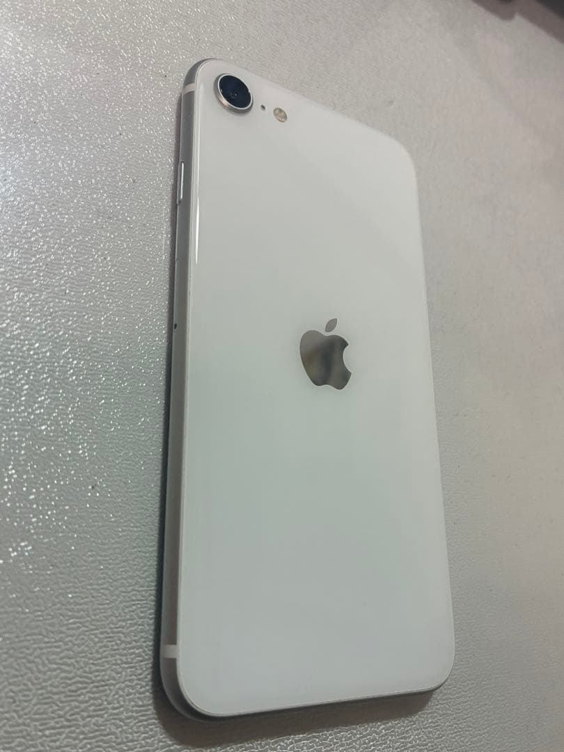 Apple iPhone SE 第2世代(SE2)