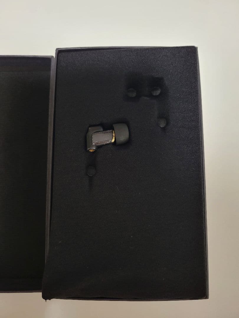 SONY XBA-N3 イヤフォン　片耳のみ(R)
