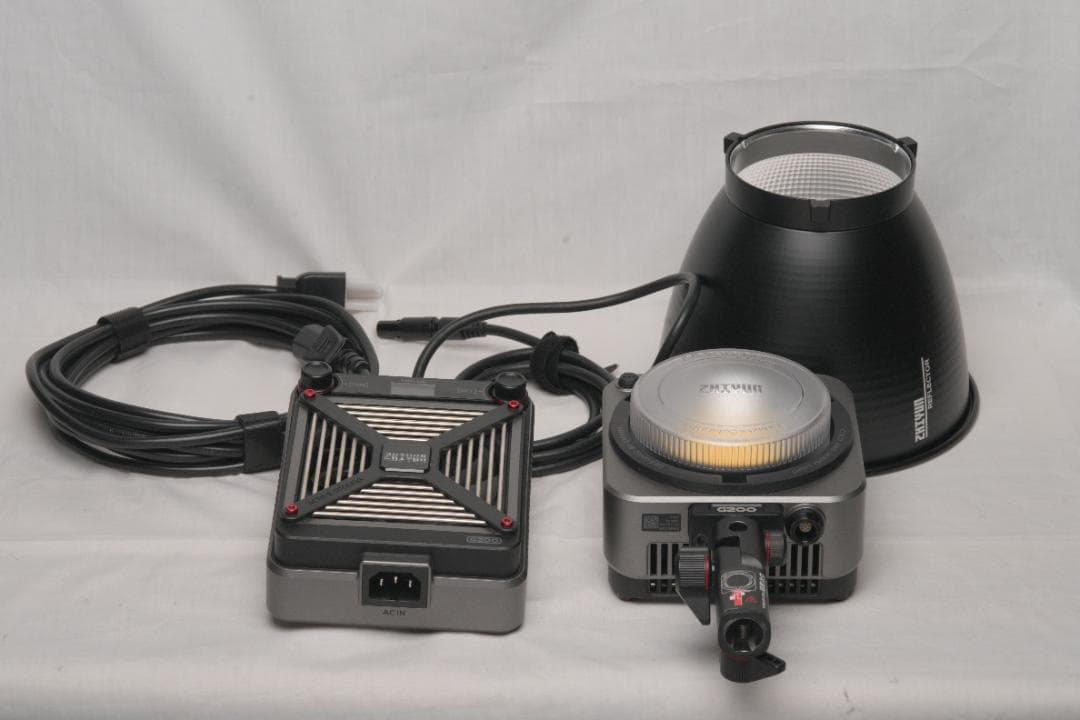 [特価]ZHIYUN MOLUS G200 収納ケース付き