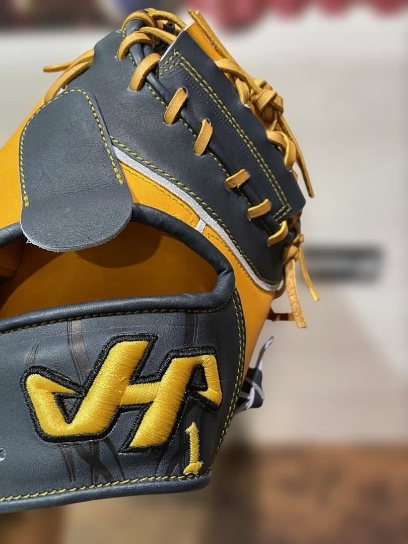 【最終値下げ】ハタケヤマ　ゴールドオーダー　軟式　ファーストミット