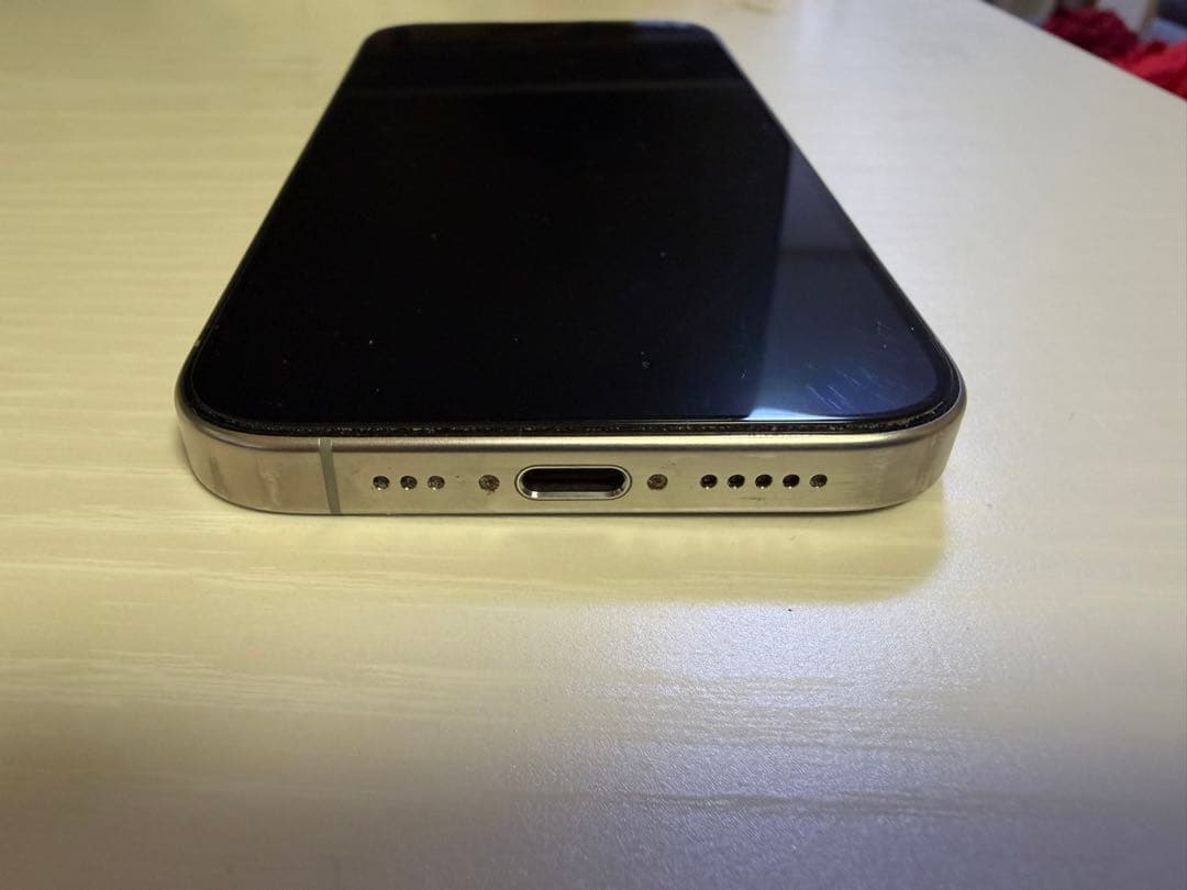 iPhone 15 Pro 128GB ナチュラルチタニウム